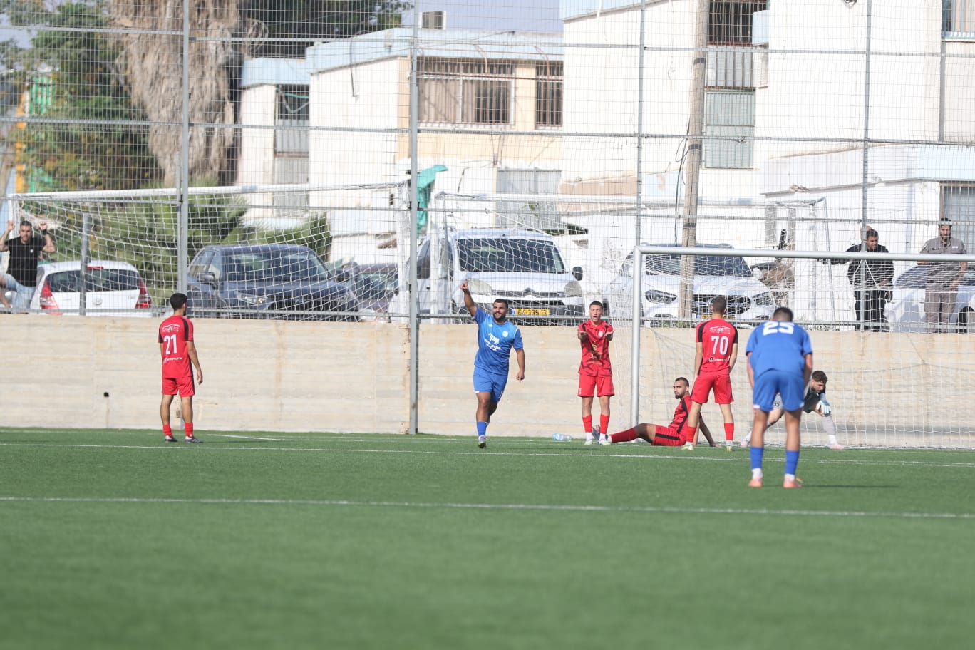 כובש השער השני. חסאן (וואסים מוואסי)